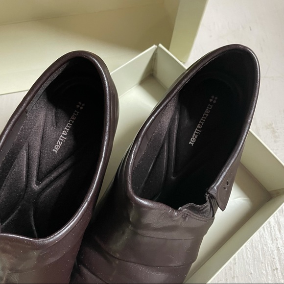 Naturalizer Carly Brown Ankle Booties Size 8 - Picture 7 of 9